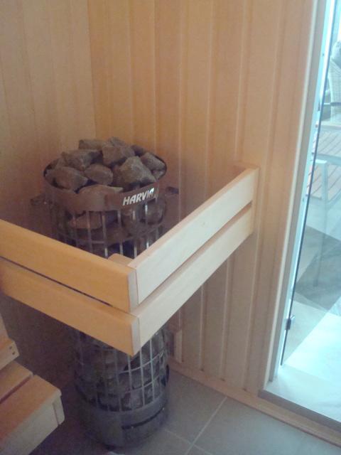 Строительство сауны в квартире Новосибирск цена  Строительство сауны в квартире в Новосибирске цена 253900 рублей