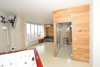 Стеклянный фасад на Кошурникова