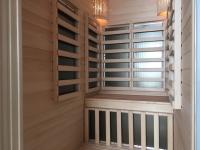 Инфракрасная кабина в фитнес центре в Новосибирске - купить и установить